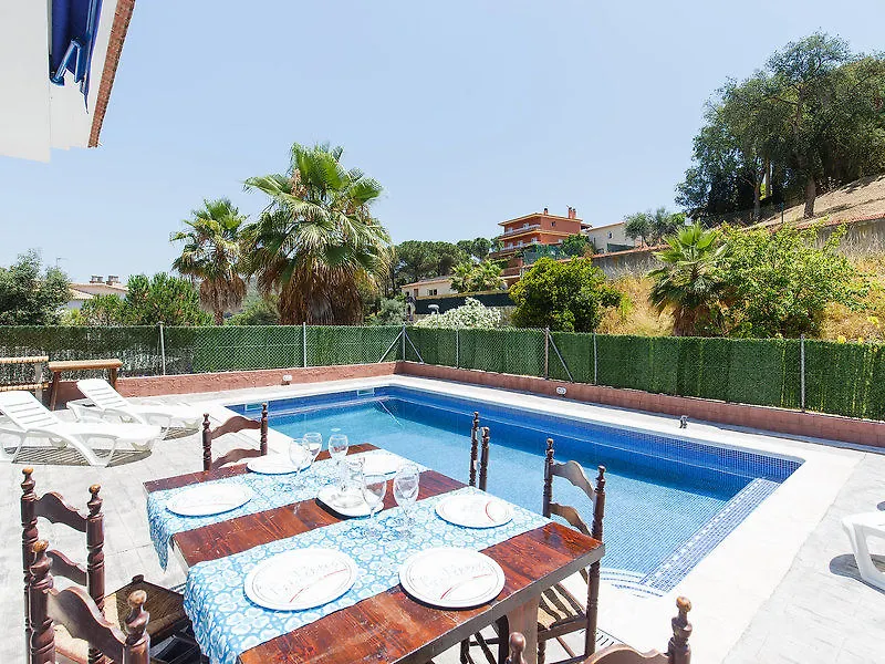 Hotel Clavel - Four Bedroom Lloret de Mar